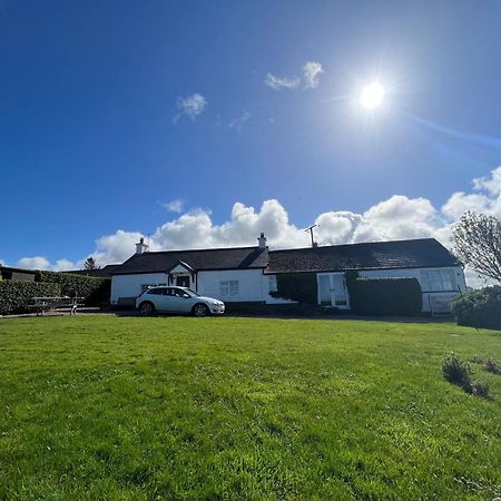 Tornaroan Cottage Ballycastle Exterior foto