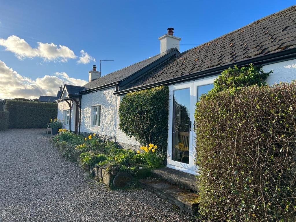 Tornaroan Cottage Ballycastle Exterior foto